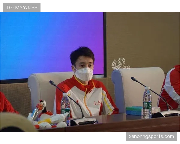 练俊杰家的猫都比我会花钱 练俊杰家的猫都比我会花钱